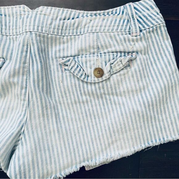 American Eagle AE White/Blue Striped w/Floral Patchwork Cut Off Jean Shorts | 2 - Picture 6 of 8